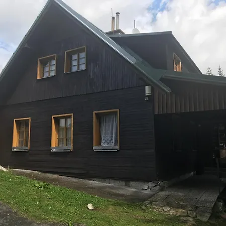 Skolicka Lodge